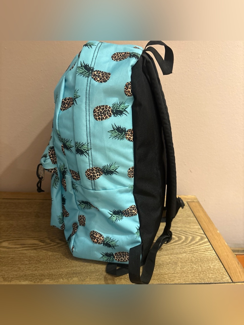 Jansport Backpack Crosstown Leopard Pineapple Student Travel - Picture 5 of 7